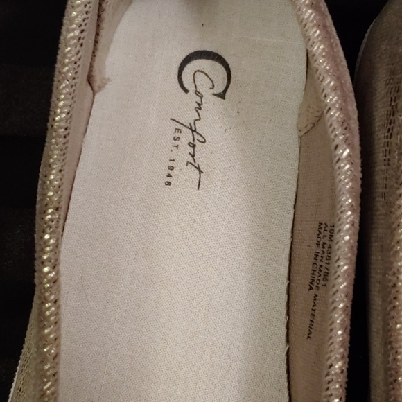 Comfort Slip On Loafers - Picture 2 of 5